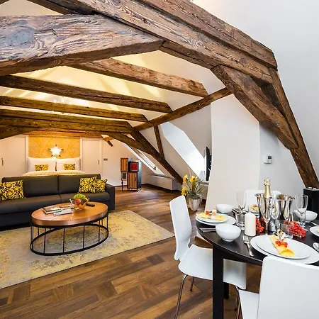 Appartement Studio Malostranske Namesti 4/8